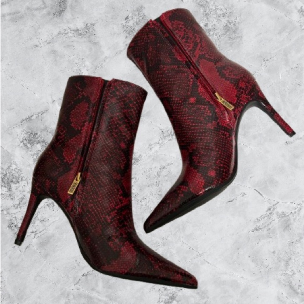 Guess Women’s Richery Stiletto Heel Ankle Dress Booties Red Snake 10M - Picture 7 of 16